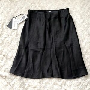 NEW Aritzia Babaton Slip satin mini skirt - black noir